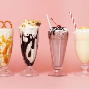 Συνταγές: Καλοκαιρινά milkshakes/ Summer milkshake recipes
